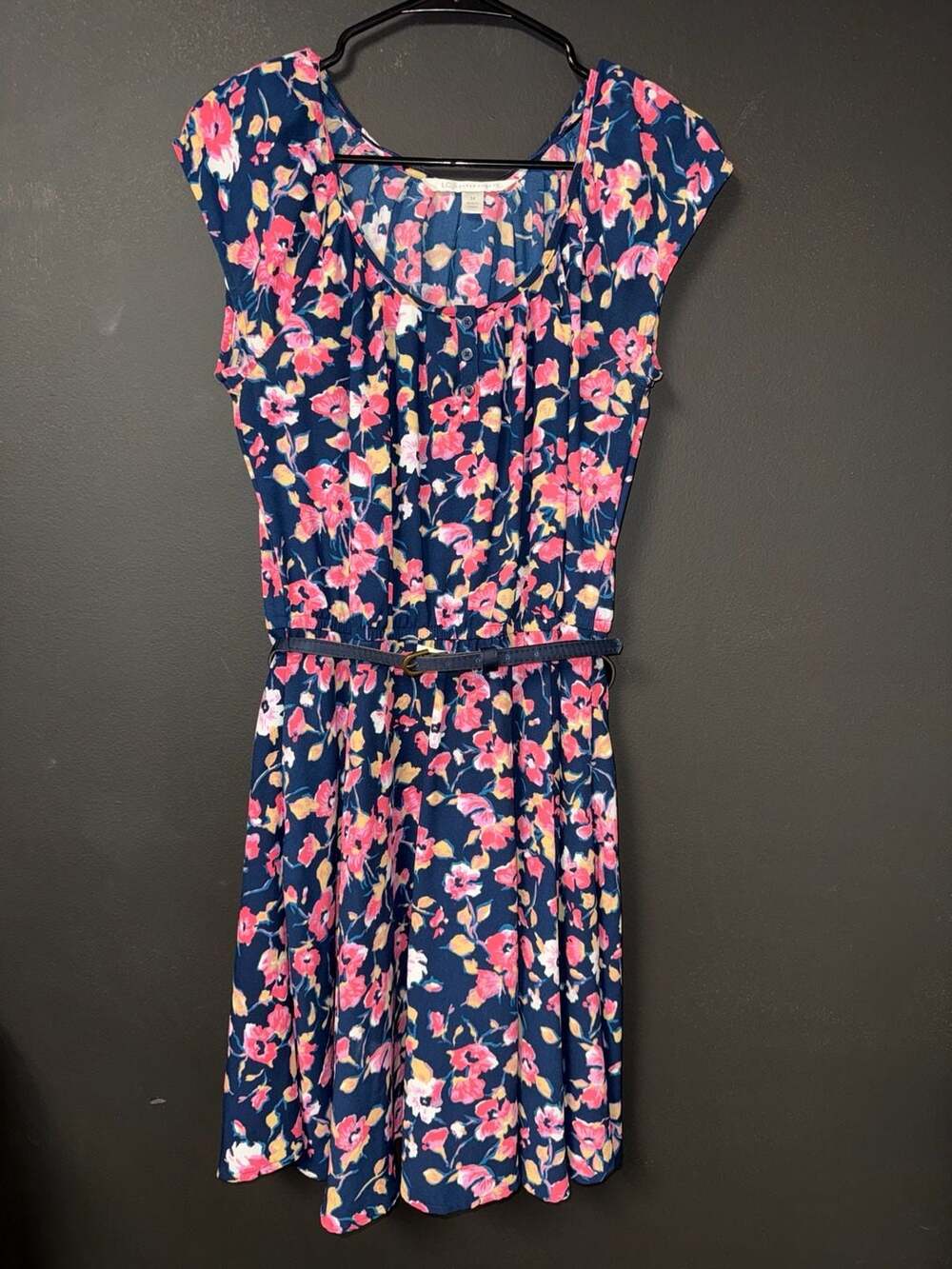 LC Lauren Conrad Floral Cap Sleeve Belted Dress Size M
